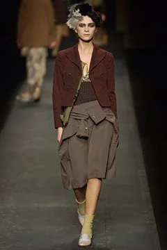 Look 28
